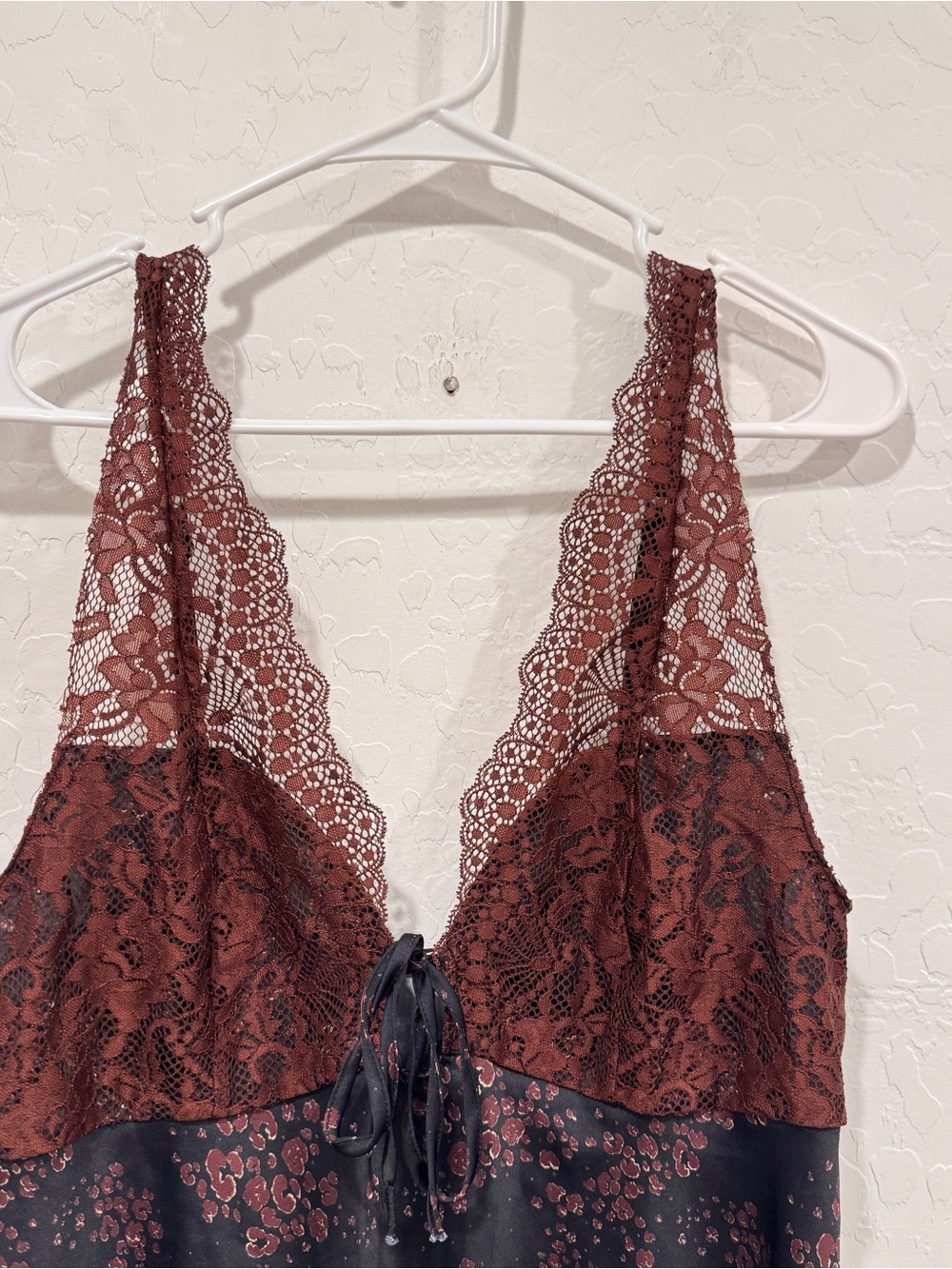Free People Countryside Printed Satin Slip Dress Womens Medium Mini Lace Trim - Picture 3 of 9